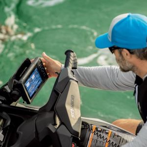 Sea-Doo Garmin ECHOMAP™ UHD 62cv GPS RXT, RXT-X, GTX, Wake Pro (2019 och senare*)/ GTI, GTI SE, GTR och Wake 170 (2020 och senare)/ RXP-X (2021 och senare), Explorer Pro